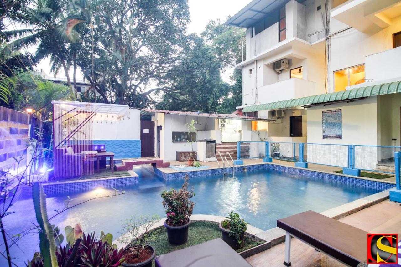 Candolim Sands Hotel ภายนอก รูปภาพ