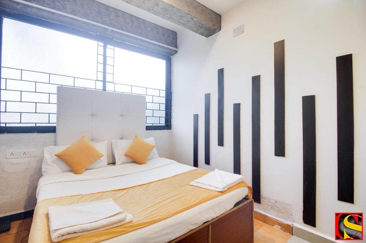 Candolim Sands Hotel ภายนอก รูปภาพ